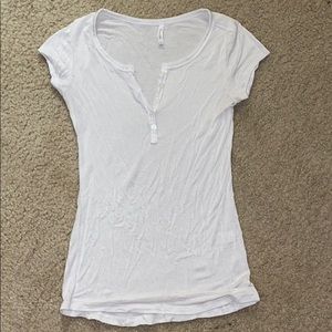 White Shirt, flowy, soft & light . Size: Small